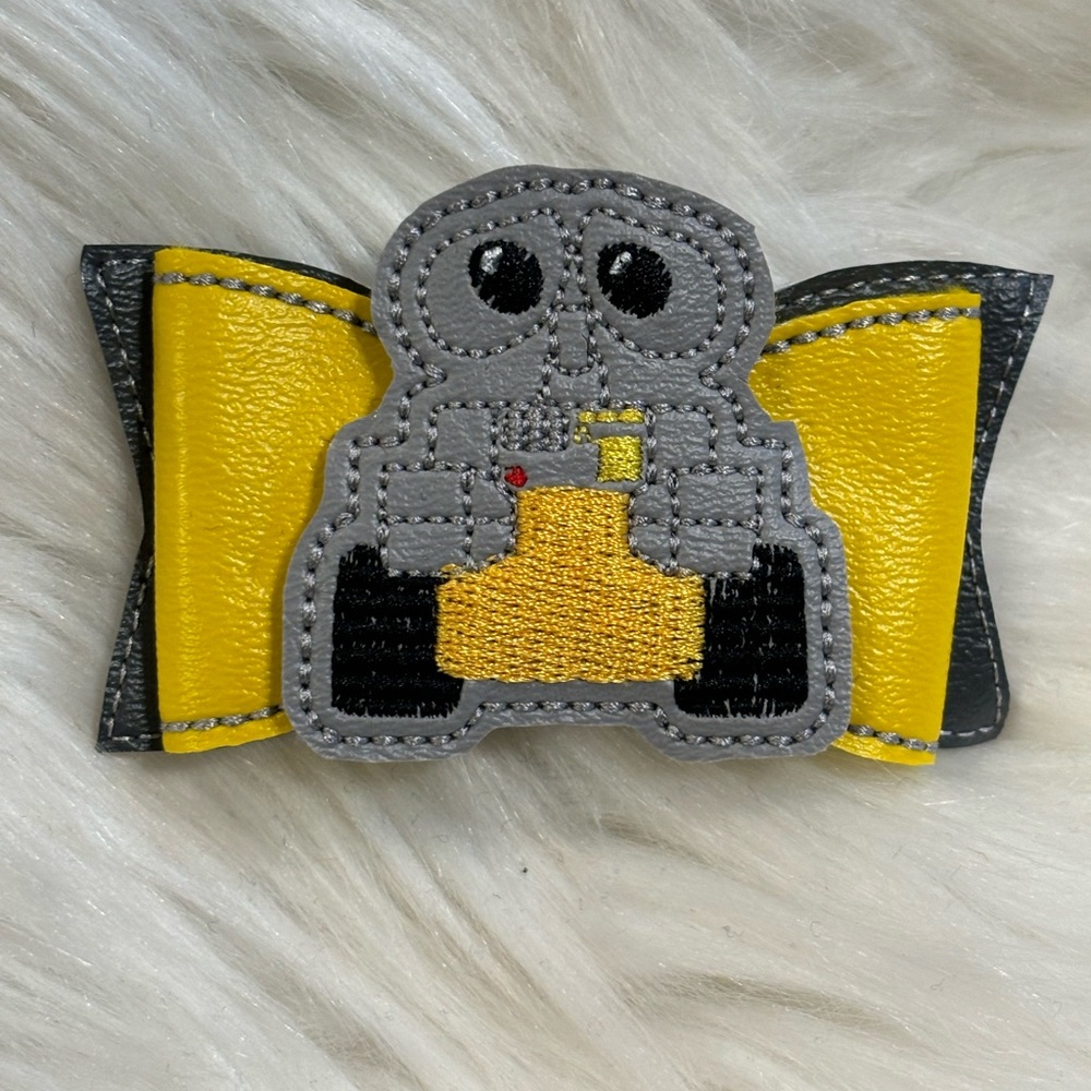 Wall-E Hair Clip
